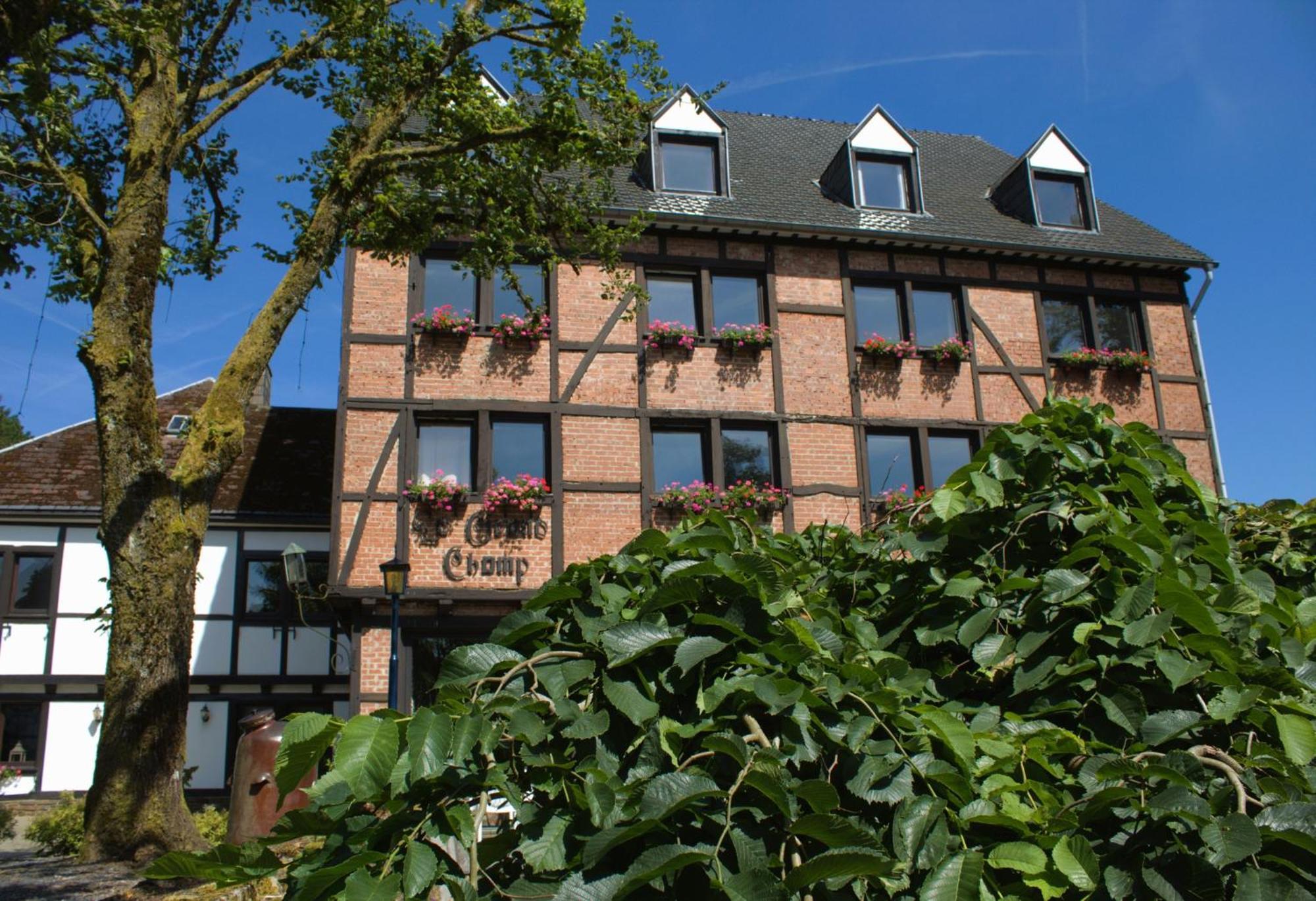 Hotel Grand-Champ Malmedy Exterior photo